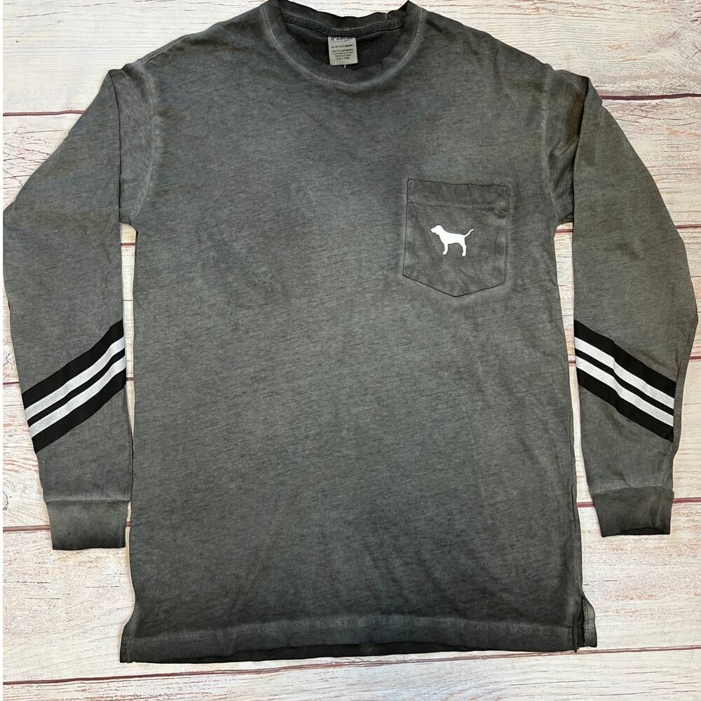 VS PINK Retired Campus Tee Long Sleeve XS